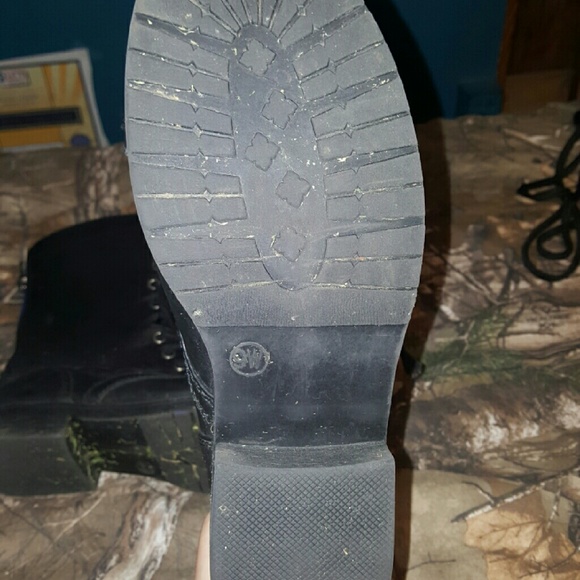 Combat boots - Picture 3 of 4