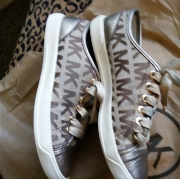 Michael  Kors shoes authentic