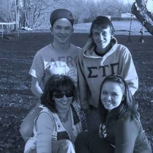 Meet your Posher, Tacy