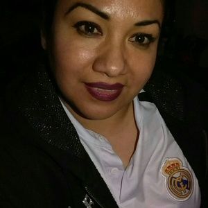 Meet your Posher, Zory