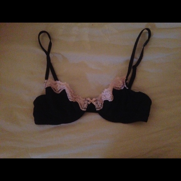 NWT Victoria's Secret bra