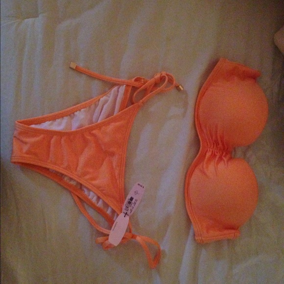 NWT Victoria's Secret orange bikini