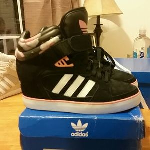 Adidas Amberlight Up Hidden Wedge Sneaker