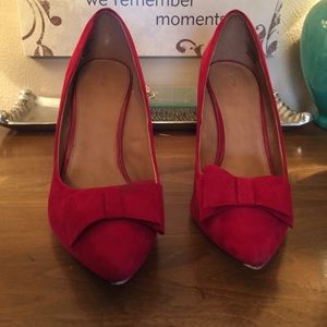 Faux Suede bow heels