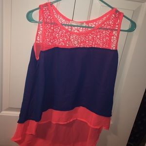 Ladies shirt with long back