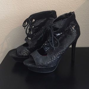 Lace up, open toe sandals