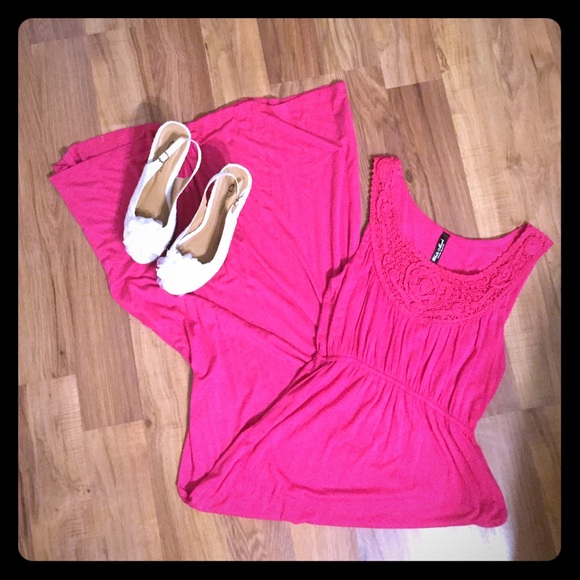 Dresses & Skirts - 🎀🎀FLASH SALE🎀🎀Adorable maxi dress