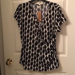 JON & ANNA faux wrap stretchy blouse