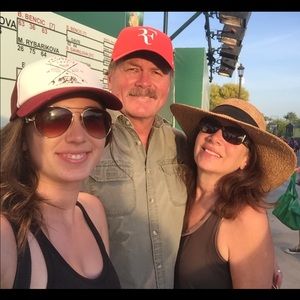 Meet your Posher, Pam