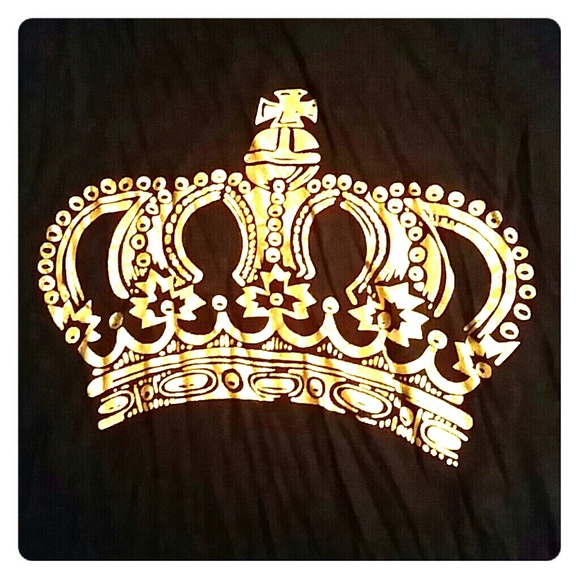 Black crown shirt with cut out shoulders NWOT