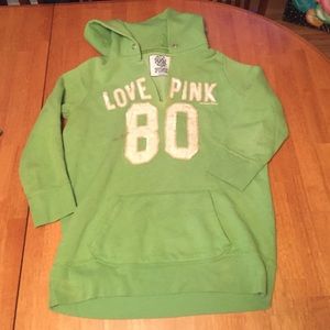 Great condition Green Victoria Secret sweater!