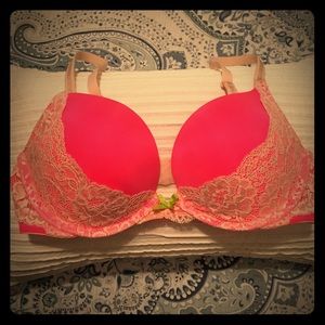 Victoria's Secret pink/lace dream Angels plunge