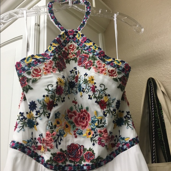 Prom dress (left side) - Picture 3 of 3