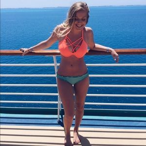 Meet Your Posher, Abby.