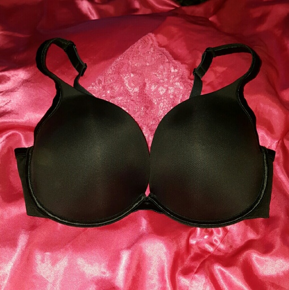 Black 44DD (E)