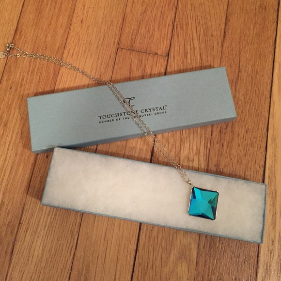 Touchstone Crystal- Swarovski necklace - NW