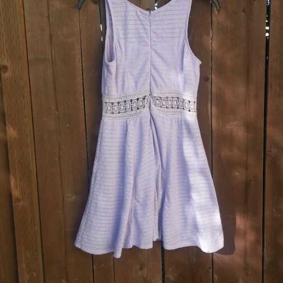Crotchety Summer/Spring Dress - Picture 3 of 4