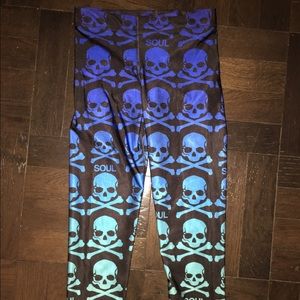 Zara Terez SoulCycle Small Leggings With Skulls