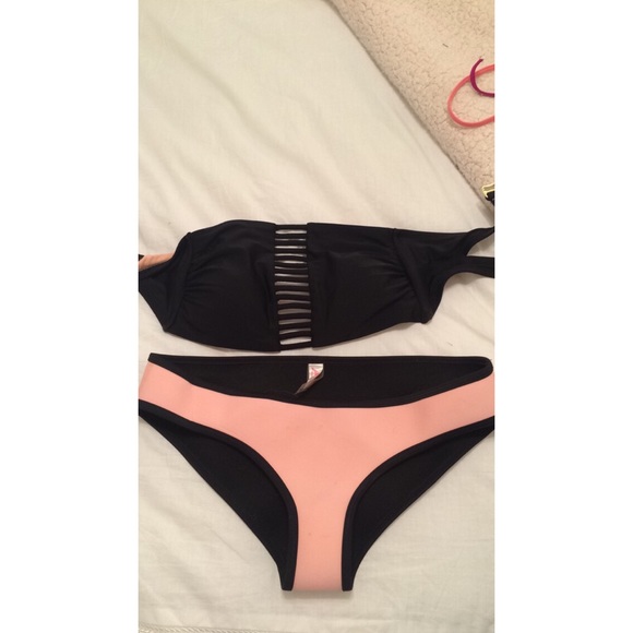 bikini set!