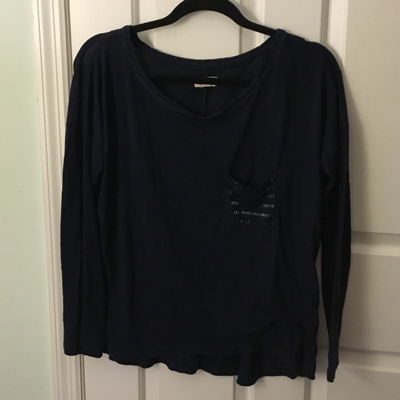 Light long Sleeve with sequin pocket!