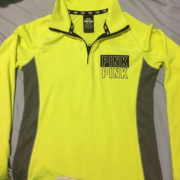 PINK Ultimate Pullover Zip