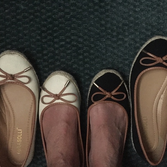 2 pairs Rasolli flats new - Picture 2 of 3