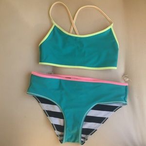 Reversible swimsuit
