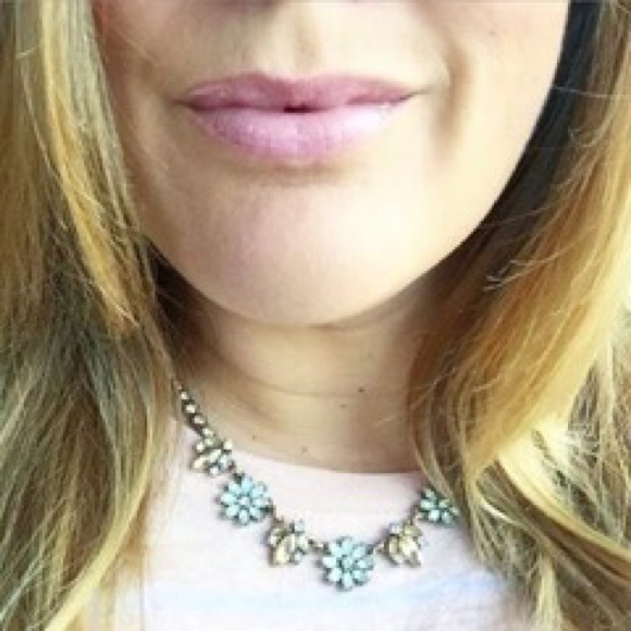 Chloe + Isabel Bella Fiore Collar Necklace