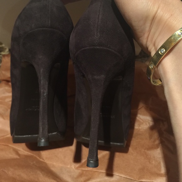 ⚡️Flash sale⚡️Authentic YSL Tributes suede brown. - Picture 3 of 4