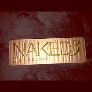 Urban Decay Naked Palette 3, missing brush.