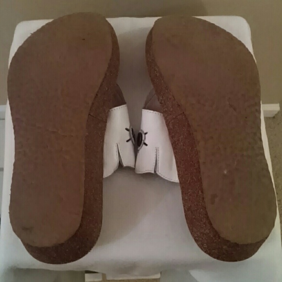 *HP!* Sonoma Streak White Leather Sandals - Picture 4 of 4