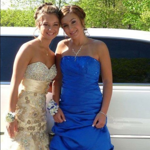 Wore To Prom And No Longer Have Use For It! - image 2