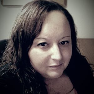 Meet your Posher, Bobbi