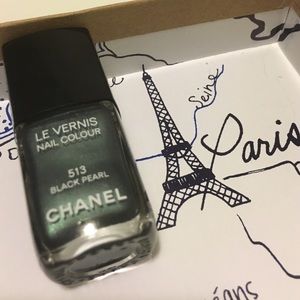 Chanel Nail Polish | Black Pearl