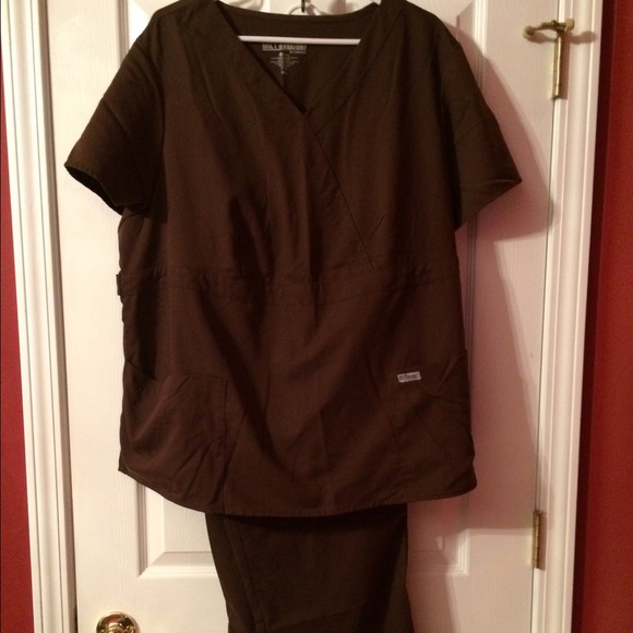 Grey's Anatomy 2 tops & 1 pants scrub set