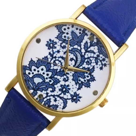 🌻ONELEFT🌻Blue Lace Watch - Picture 2 of 4