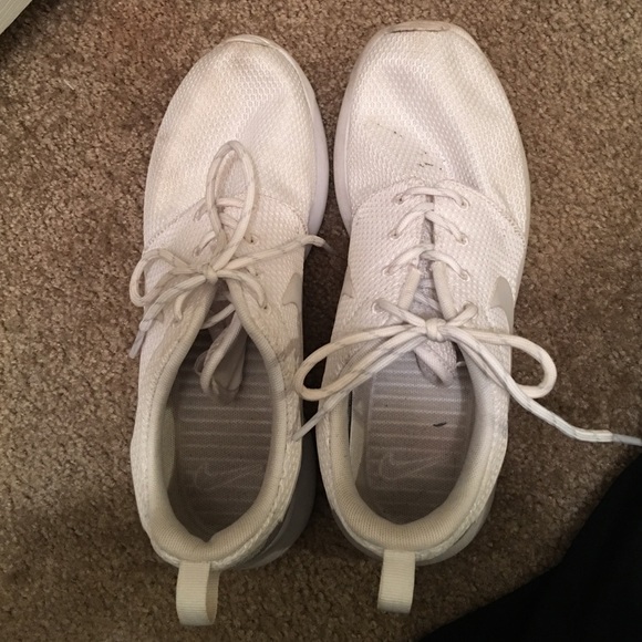 Nike white roshes