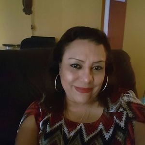 Meet your Posher, Zayda