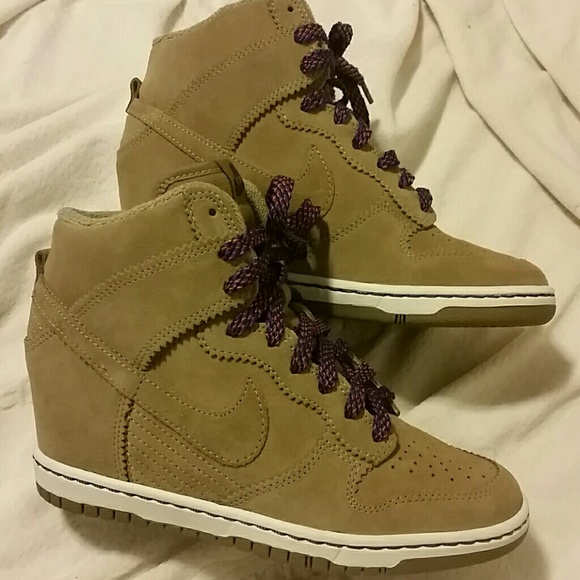 Nike sky hi dunk