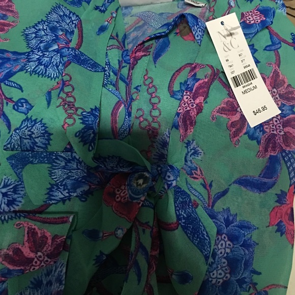 🆕Arrival5⃣0⃣% off 🎉🎉HP|Host pick |Top - Picture 2 of 4