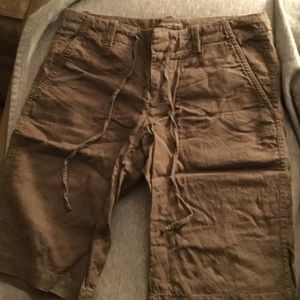 ** SOLD **Banana Republic Linen Shorts Size 4