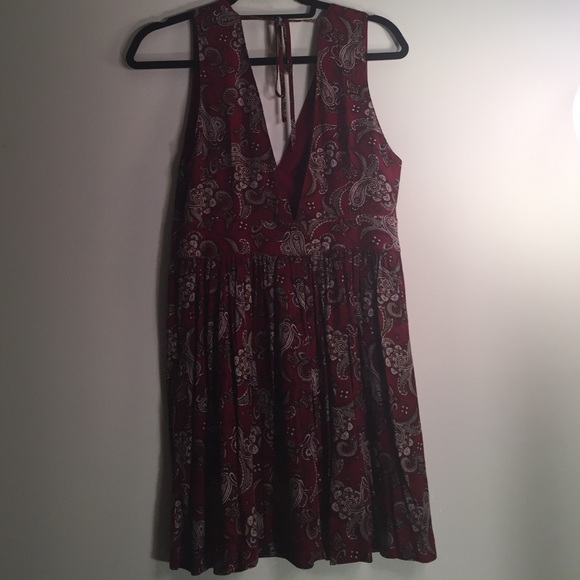 Dress - Picture 2 of 2