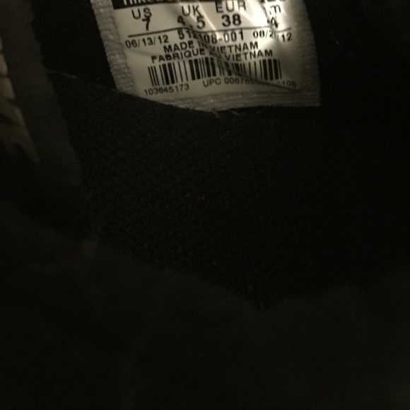 Black and white nike free run - Picture 3 of 3
