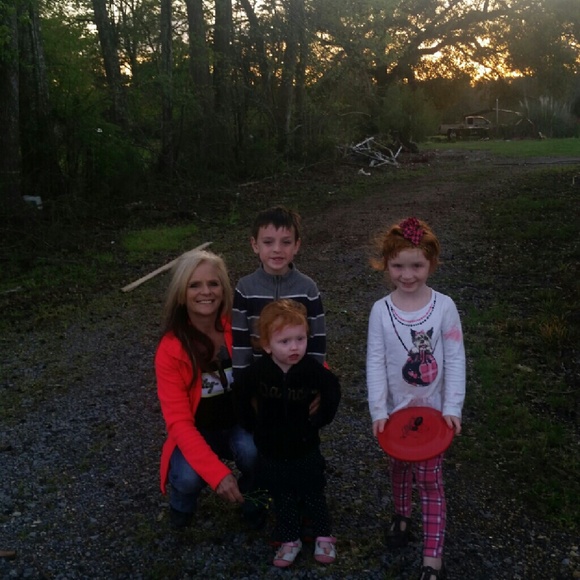 Meet your Posher, Lisa - Picture 1 of 1