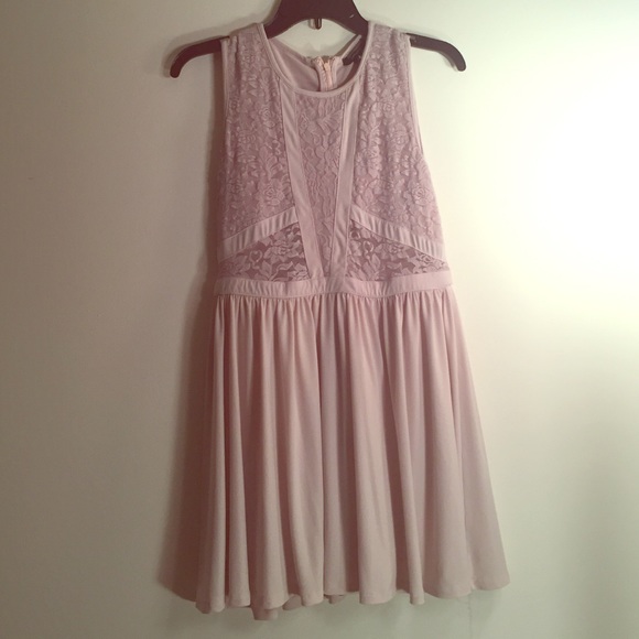 Dress - Picture 1 of 3