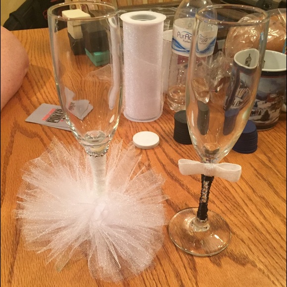 Toasting flutes