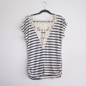 Lace back striped tee