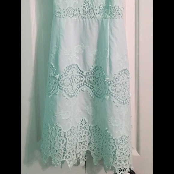 Versona Baby Blue Shift Dress - Picture 3 of 4