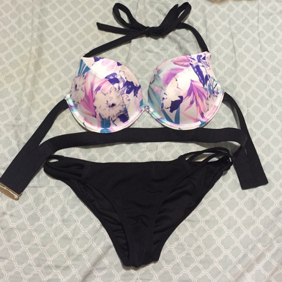 VICTORIA'S SECRET SWIMSUIT