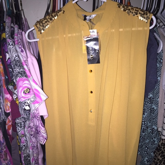 🛍🎀BNWT sheer top 💗🛍